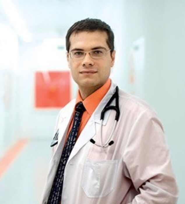 Դոկտոր Սննդաբան-էնդոկրինոլոգ Դավիթ Azaryan